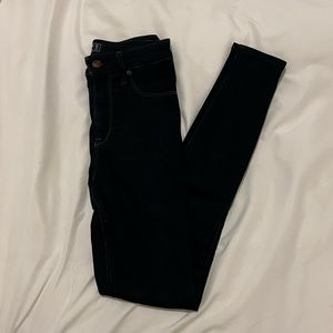 A&F Dark Wash Skinny Jean/Jegging
